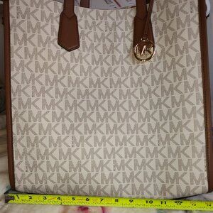MICHAEL KORS TOTE BAG